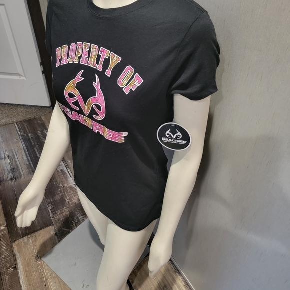 Property of realtree t-shirt - Picture 4 of 7